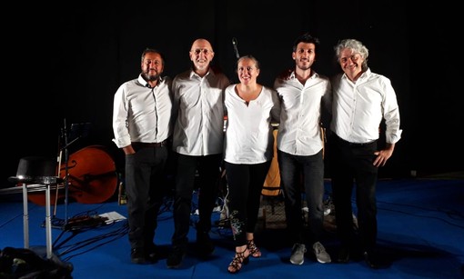 Ad Andora il concerto “Da Nord a Sud andata e ritorno” con Alessandra Catalano e i suoi musicisti