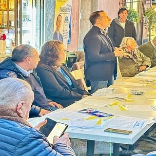 Grande partecipazione all'incontro con il candidato consigliere (FdI) Rocco Invernizzi: proposte concrete per il rilancio di Savona