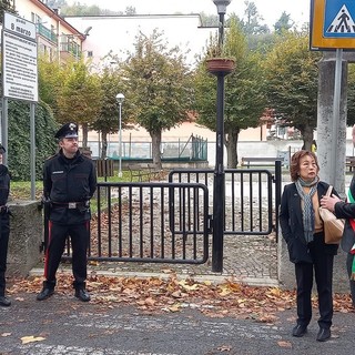 La Console Onoraria del Regno Unito Denise Ashing Dardani in visita a Mallare (FOTO)