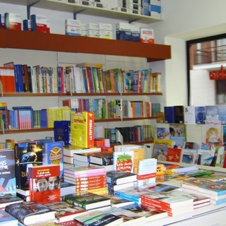 Sisma Abruzzo, in dono da Varazze i libri per le biblioteche