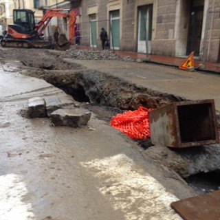 Lavori in via Milano a Savona