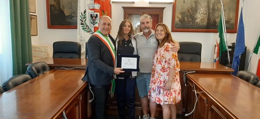 Laigueglia premia Sophia Martino, stella del pattinaggio artistico a rotelle