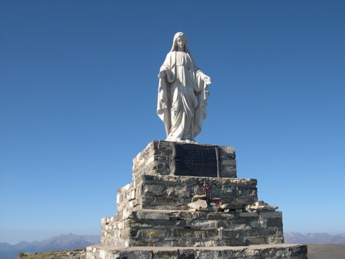 Il Parco Alpi Liguri stanzia 5mila euro per la ristrutturazione della statua della Madonna del Frontè