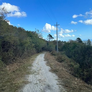 Manutenzione strada del Monte Carmo a Giustenice: sinergia tra Comune e Finale Outdoor Region