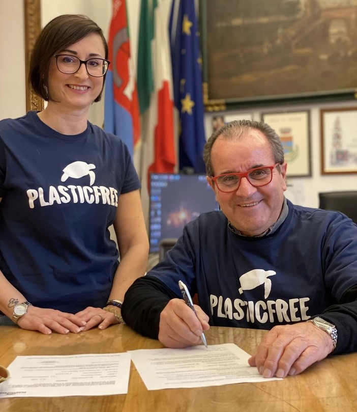 Millesimo, il comune sottoscrive un protocollo d'intesa con l'associazione Plastic Free Odv Onlus