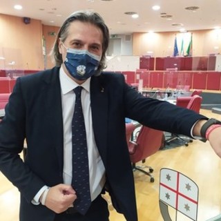 Caschi e scudi alla polizia locale per salvaguardare agenti e cittadini, Mai (Lega): &quot;Le forze dell'ordine vanno difese&quot;