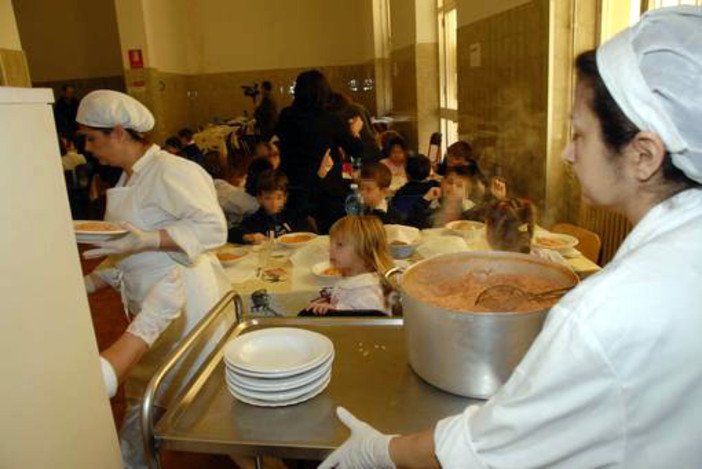 Savona, mensa scolastica: i sindacati sollecitano l'incontro con l'assessore Bellingeri