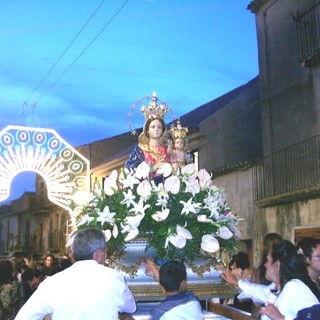 Savona: Fornaci in festa in attesa della Madonna della Neve