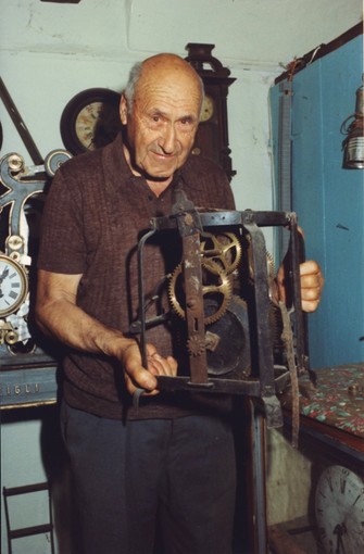 Tovo, ritrovato dopo 82 anni l'orologio Bergallo spedito in Patagonia