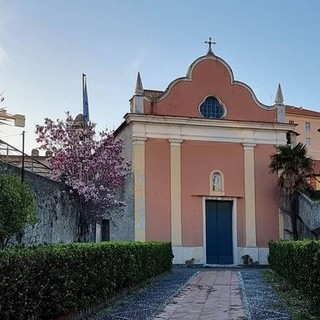 Varazze, all'Oratorio N.S dell'Assunta la conferenza &quot;La cura per ogni cosa è l'acqua salata: sudore, lacrime e mare&quot;