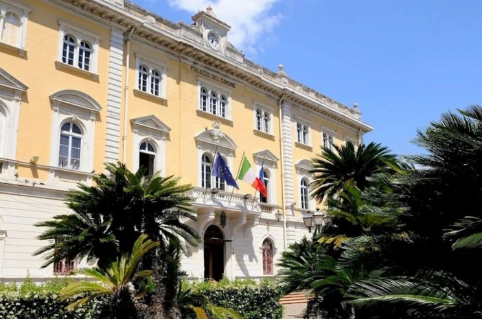 Alassio, l'archivio comunale si sposta in via Mazzini