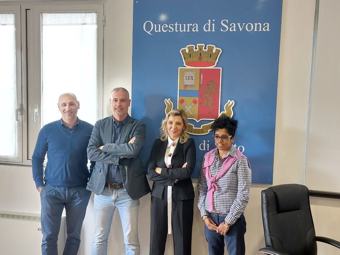 Savona, accordo tra la Questura e i sindacati per la semplificazione delle pratiche per il rilascio dei permessi di soggiorno agli stranieri (FOTO)