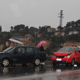 Albenga: incidente stamane all'altezza dello svincolo di Vadino