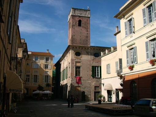 Albenga, i Cittadini Stanchi: &quot;Palazzo Peloso Cepolla torni in mano al Comune&quot;