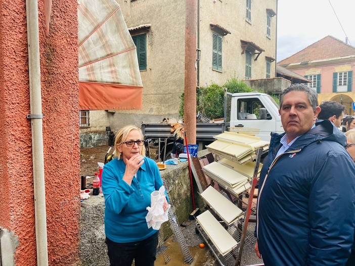 Maltempo, Toti a Pontinvrea: &quot;Intervento tempestivo della protezione civile: nessuno si è fatto male, è il risultato più importante&quot; (FOTO)