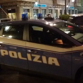 Prevenzione e sicurezza: pattuglione della Polizia di Stato a Savona