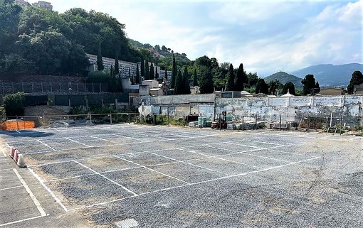 Pietra, 40 nuovi posti auto nel parcheggio di piazzale Flavio Geddo (FOTO)