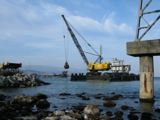 Varianti alla piattaforma Maersk, interviene il PD di Vado Ligure: &quot;Sì al progetto e alle tutele ambientali&quot;