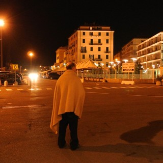 Savona: rientra l'emergenza naufraghi (le foto)