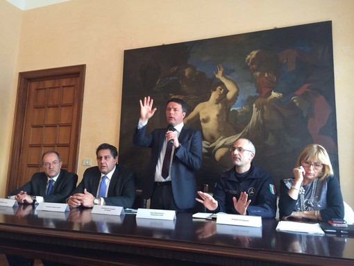 Renzi conferma il sostegno del Governo ai Sindaci savonesi (FOTO e VIDEO)