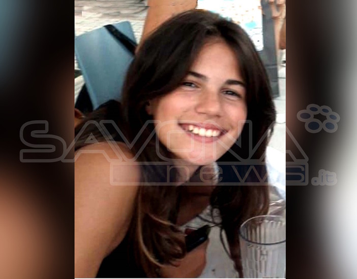 Ad Albenga l'ultimo saluto a Rachele Franchelli, strappata alla vita a soli 16 anni