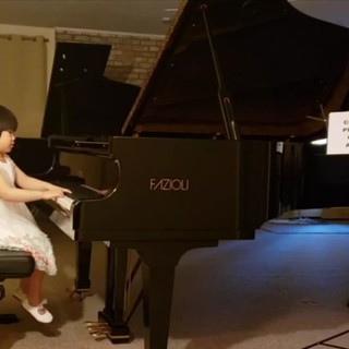 Albenga, è iniziato il concorso pianistico internazionale: 200 artisti in gara