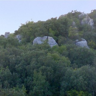 Finalborgo, inedita escursione ad anello attorno alla Rocca di Perti