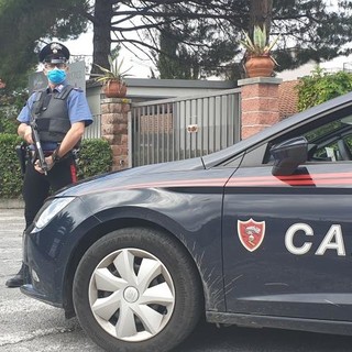 Albenga, pusher arrestato dai carabinieri con 11 dosi di cocaina