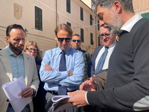 &quot;Rigenera Tour&quot;, l'assessore regionale Scajola in visita a Laigueglia e Toirano (FOTO)