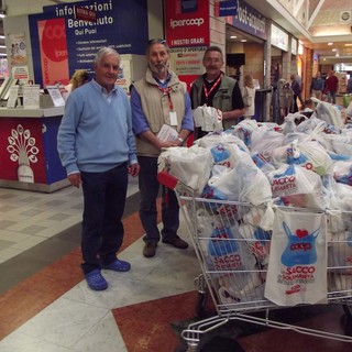 Nuova raccolta solidale di generi alimentari in tutti i punti vendita di Coop Liguria