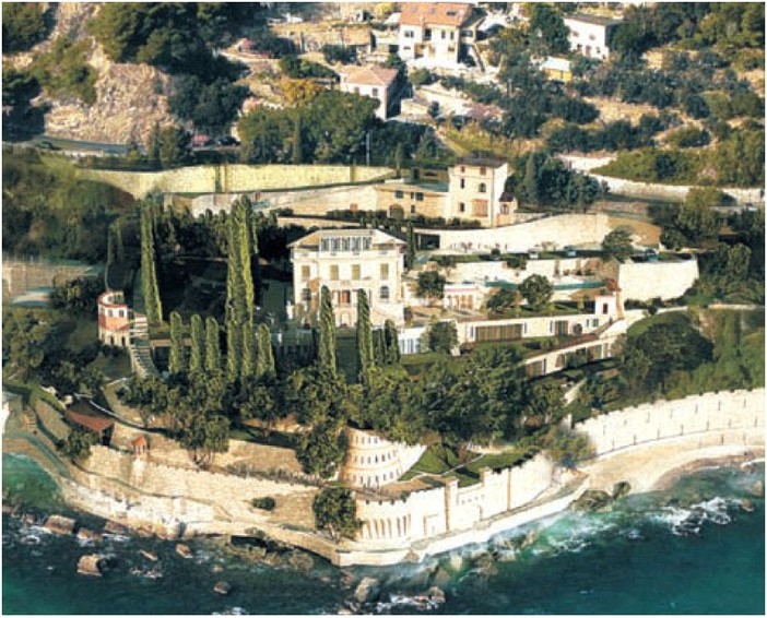 Alassio: in vendita Villa Brunati, 16 milioni e mezzo di euro per la villa superlusso