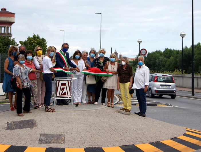 Albenga, inaugurata la rotonda dedicata allo Zonta Club (FOTO)