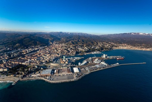 &quot;Savona - Vado Blue Agreement&quot;, accordo volontario per ridurre le emissioni in porto