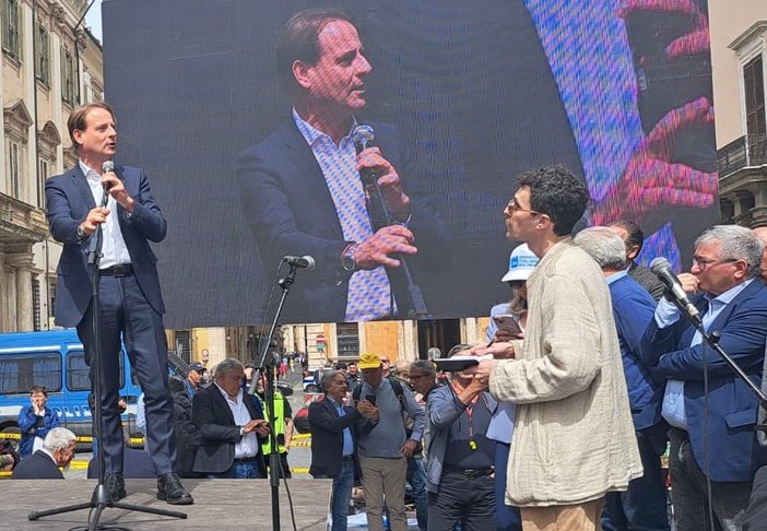 L'assessore Scajola a Roma per la manifestazione dei balneari: &quot;Ampia partecipazione dimostra urgenza del problema&quot;