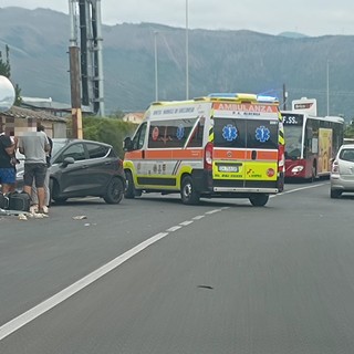 Scontro auto-moto ad Albenga: un ferito al Santa Corona