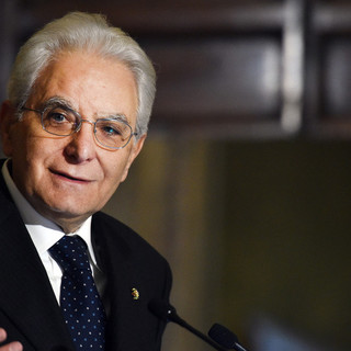 Ambulanti come balneari, Mattarella firma ddl concorrenza ma scrive a Meloni e alle Camere: &quot;Proroghe eccessive&quot;