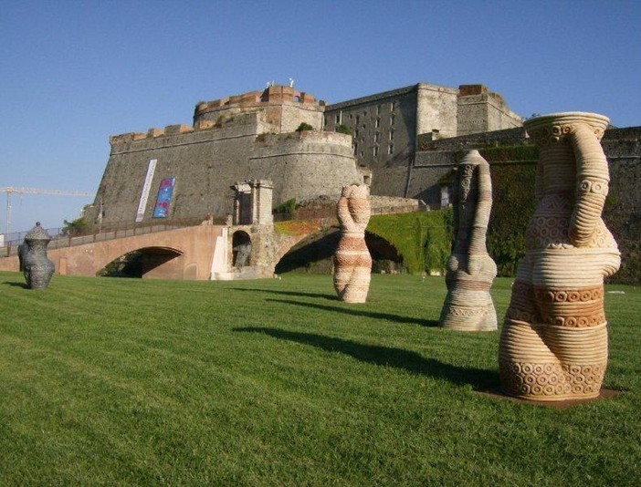 Savona, nella galleria del Priamar la mostra delle Scienze Nautiche