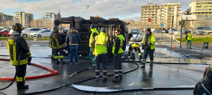 Savona, l'ad di SeaS Valle sull'incendio della spazzatrice: &quot;Cercheremo di capire le cause, il servizio non subisce variazioni&quot;