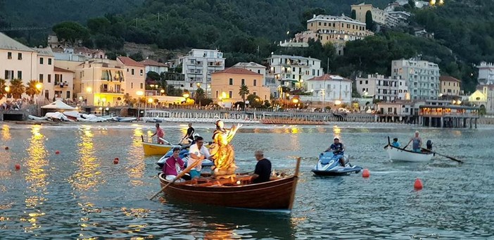 Grande partecipazione di fedeli a Laigueglia per la tradizionale festa di Santa Maria Maddalena