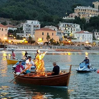 Grande partecipazione di fedeli a Laigueglia per la tradizionale festa di Santa Maria Maddalena