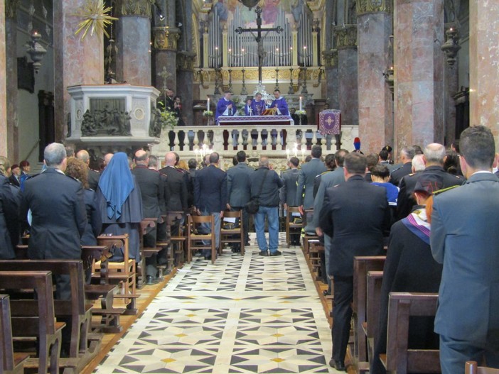 Savona, celebrata dal Vescovo Marino al Santuario la messa interforze (FOTO)