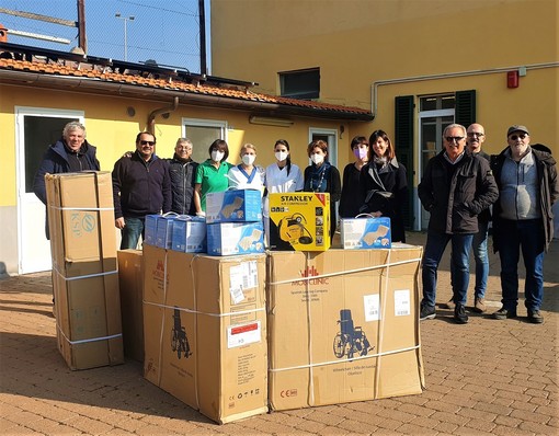 Pietra Ligure, nuova donazione di “Pulp in Valmaremola” alla residenza protetta “Santo Spirito” (FOTO)