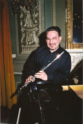 Il Maestro Gianni Lagorio è morto di tumore a 48 anni. Abbiate politici, il coraggio di leggere le sue parole