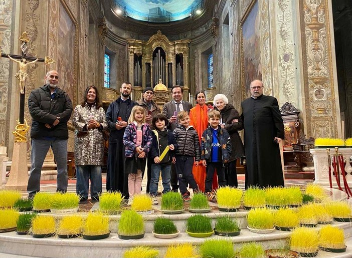 Savona, sulla cassa del Cristo Risorto il &quot;grano della fraternità&quot; degli alunni delle scuole (FOTO)