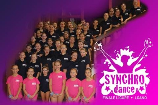 Saggio Natalizio per la Synchro Dance di Finale Ligure e Loano