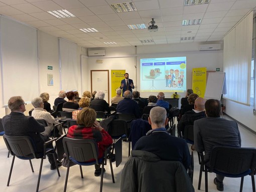 Poste Italiane promuove a savona eventi di educazione finanziaria e digitale per gli over 60