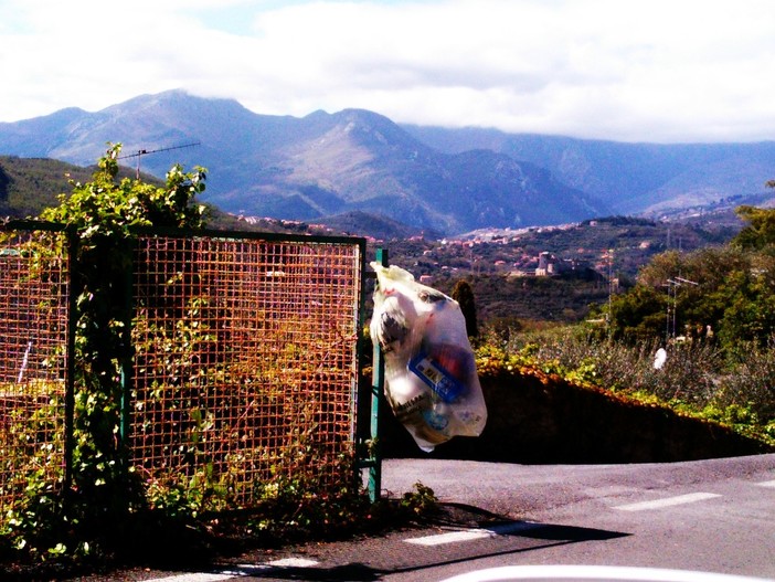 Finale Ligure Viva: &quot;Da ripensare completamente il sistema di raccolta differenziata a San Bernardino&quot;