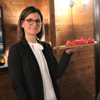 I fiori eduli di Ravera Bio di Albenga grandi protagonisti di incontri con chef e pasticceri, lezioni nelle scuole ed una deliziosa cena in Piemonte.