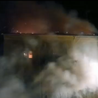 Sei anziani sfollati per l'incendio di stanotte ad Albisola. Il VIDEO