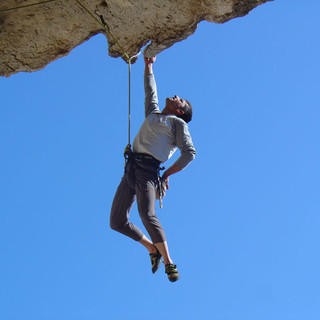 “Finale Climbing”, presentata la guida di arrampicata sulle falesie del finalese